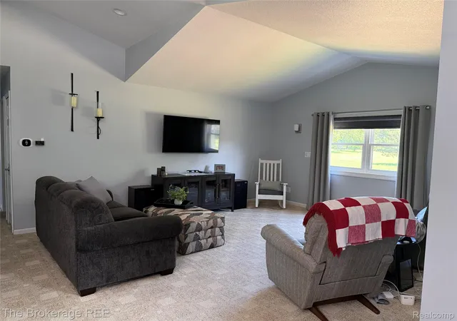 Photo 1 of Single Family Residence at 5484 Columbiaville Rd, Columbiaville, MI 48421 | MLS# 20261044832 | | Sold on 2026-07-31