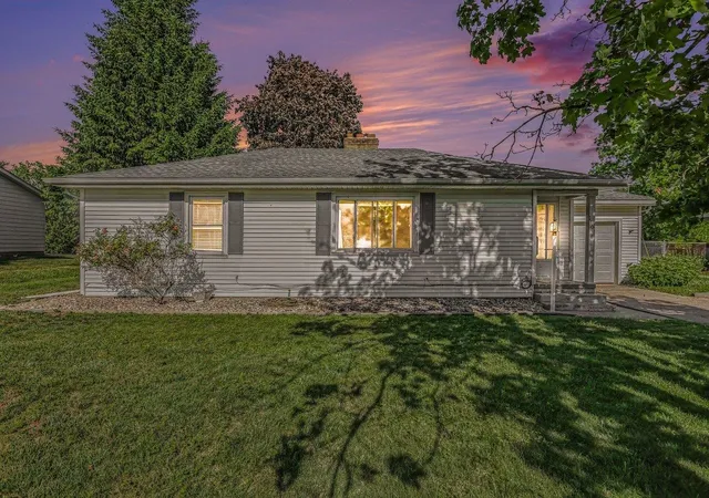 Homes for sale in Saginaw Charter Township Saginaw, MI | 1109 Pacelli St, Saginaw Charter Township Saginaw, MI 48638 | MLS# 79080069702