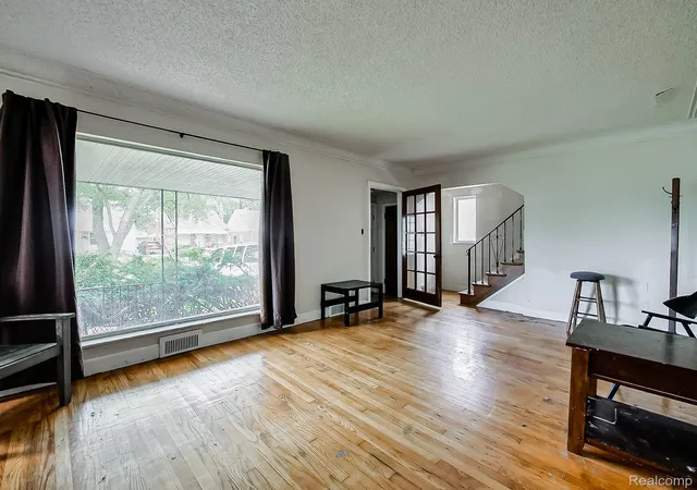 Photo 2 of Single family home for sale at 7620 Braile St, Detroit, MI 48228 | MLS# 20261044849 | Listing updated on 2026-06-19