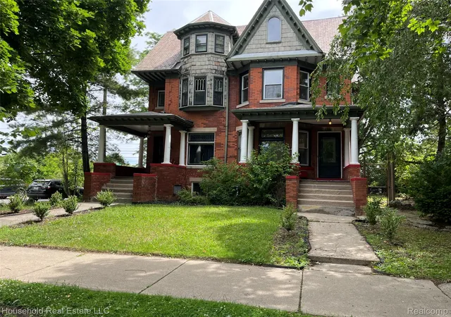 Photo 2 of Single family home for sale at 4440 Commonwealth St, Detroit, MI 48208 | MLS# 20261044887 | Listing updated on 2026-09-01