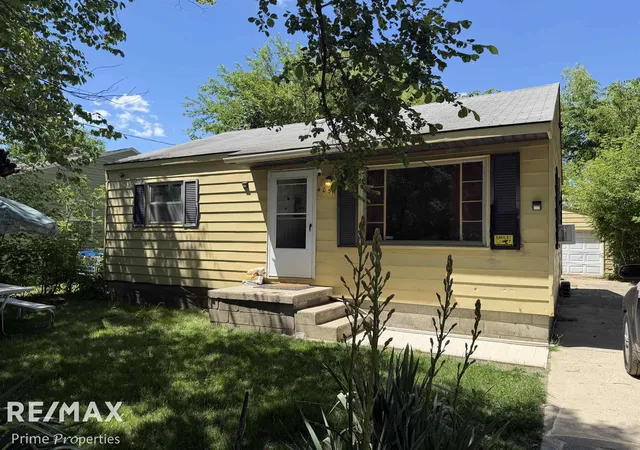 Photo 3 of Single family home for sale at 4051 Oconnor Rd, Flint, MI 48504 | MLS# 5050211442 | Listing updated on 2026-06-19