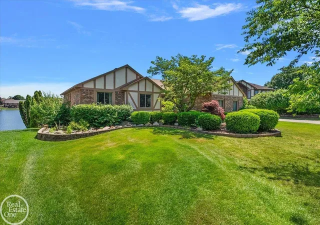 1st image of 3286 Sandy Pt Dr, Shelby Township, MI 48316 | MLS# 58050211446
