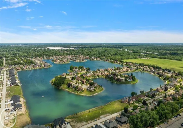 67th image of 3286 Sandy Pt Dr, Shelby Township, MI 48316 | MLS# 58050211446