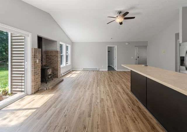 Photo 3 of Single family home for sale at 9677 Westwood Dr, Traverse City, MI 49685 | MLS# 78080069716 | Listing updated on 2026-08-31
