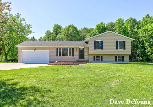 2nd image of 6756 119th Ave, Fennville, MI 49408 | MLS# 71026029474