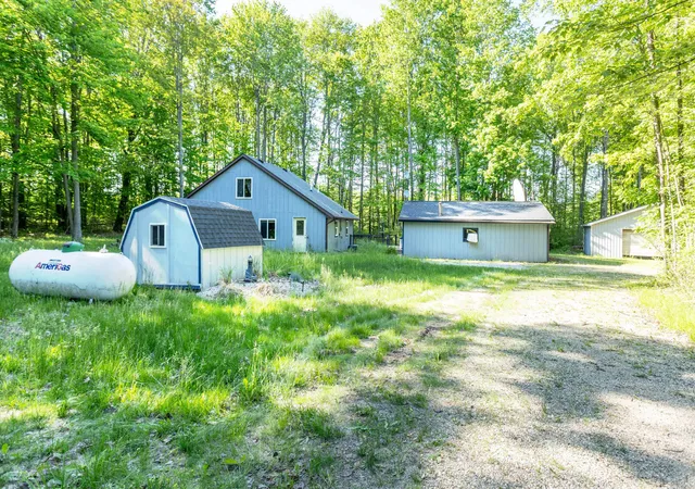 Photo 3 of Single family home for sale at 14351 95th Avenue, Rodney, MI 49342 | MLS# 72026029473 | Listing updated on 2026-07-29
