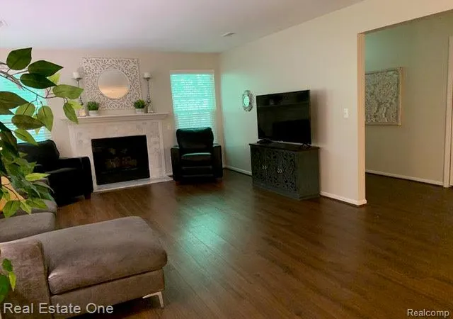 Listing Photo 1 - Condo for sale in building located at 44860 Marigold Dr, Sterling Heights, MI 48314 - Unit #282