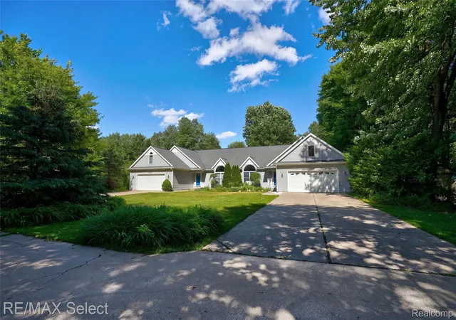 Photo 1 of Single family home for sale at 6500 N Seymour Rd, Flushing, MI 48433 | MLS# 20261044905 | Listing updated on 2026-08-27