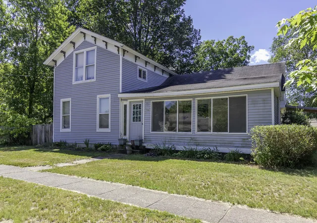 54th image of 506 E 2nd St, Lawton, MI 49065 | MLS# 66026029488