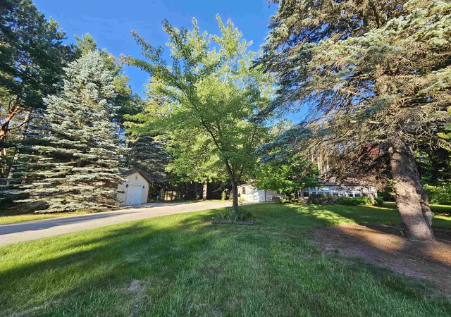 Photo 3 of Single family home for sale at 3351 S Dickerson Rd, Lake City, MI 49651 | MLS# 78080069722 | Listing updated on 2026-09-05