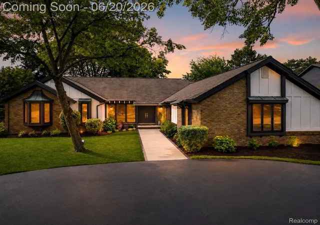 Photo 1 of Single family home for sale at 4413 Pinehurst Dr, West Bloomfield, MI 48322 | MLS# 20261044976 | Listing updated on 2026-06-21