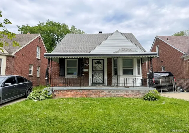 Photo 1 of Single family home for sale at 11696 Glastonbury Ave, Detroit, MI 48228 | MLS# 20261044991 | Listing updated on 2026-06-16