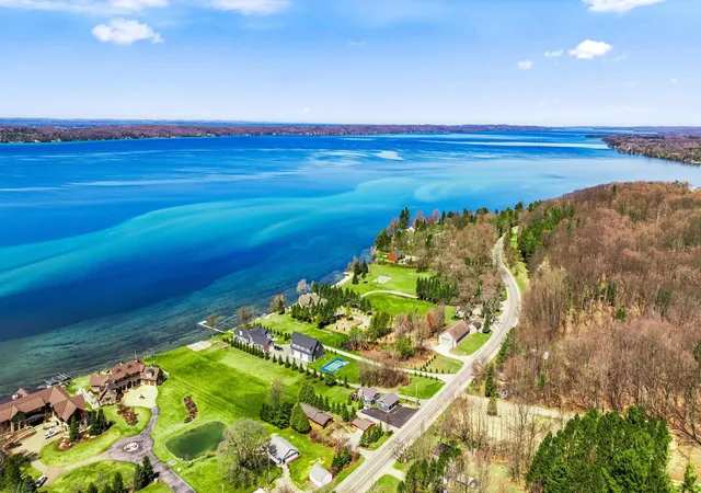 73rd image of 11256 Se Torch Lake Dr, Alden, MI 49612 | MLS# 78080069728