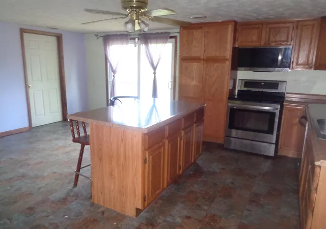 Photo 3 of Single family home for sale at 2287 S Tower Hl Rd, Houghton Lake, MI 48629 | MLS# 78080069731 | Listing updated on 2026-09-18