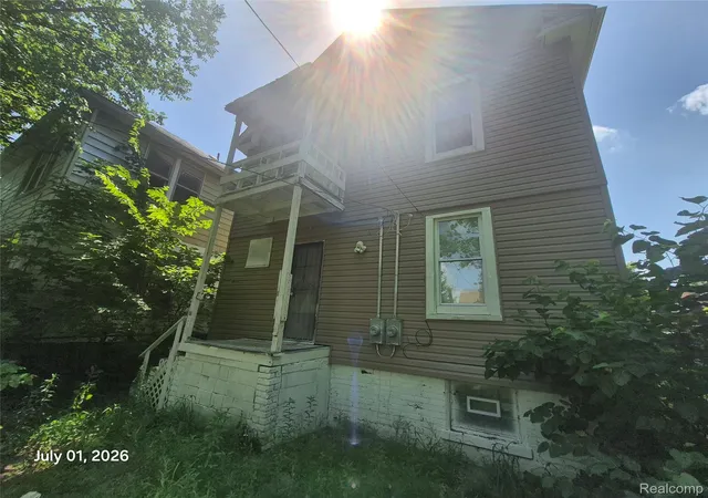Listing Photo 5 - Condo for sale in building located at 2292 Richton St, Detroit, MI 48206