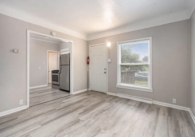 5th image of 3116 N Whittier Dr, Kalamazoo, MI 49001 | MLS# 66026029550