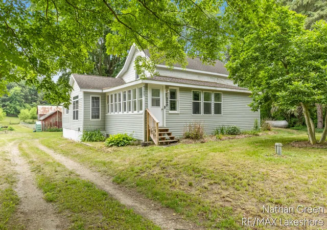 1st image of 2122 Coats Grove Rd, Hastings, MI 49058 | MLS# 71026029552