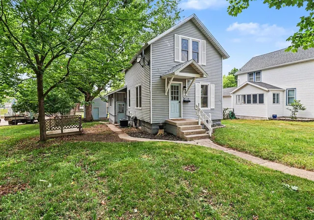 1st image of 319 N Rowe Street, Ludington, MI 49431 | MLS# 67026029556