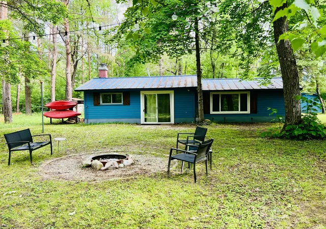 Photo 1 of Single family home for sale at 5022 E State Rd, Cadillac, MI 49601 | MLS# 67026029560 | Listing updated on 2026-08-18
