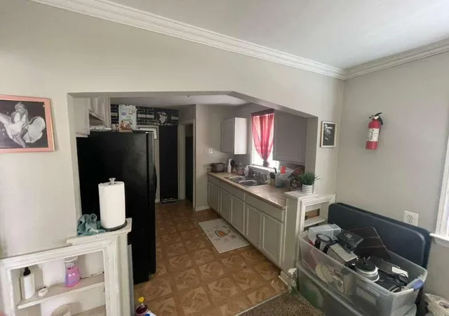 Photo 4 of Single family home for sale at 16608 Trinity St, Detroit, MI 48219 | MLS# 81026029569 | Listing updated on 2026-06-16