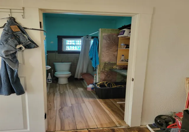 Photo 4 of Single family home for sale at 301 Keystone St, Bay City, MI 48706 | MLS# 61050211508 | Listing updated on 2026-09-01