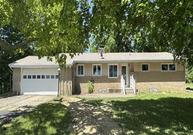 Photo 1 of Single family home for sale at 4501 N New Lothrop Rd, Corunna, MI 48817 | MLS# 5050211514 | Listing updated on 2026-06-16