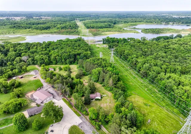 Photo 2 of Land for sale at 3020 Glengary Rd, Commerce Township, MI 48382 | MLS# 20261045071 | Listing updated on 2026-08-03