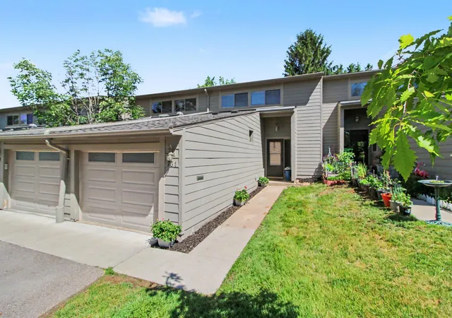 1st image of 731 Skynob Dr, Ann Arbor, MI 48105 | MLS# 81026029579