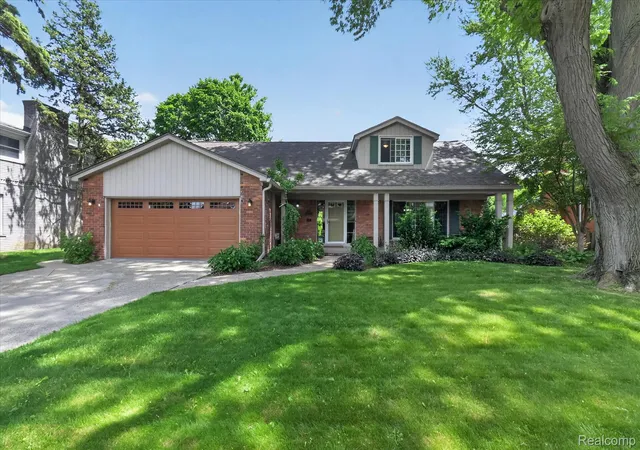49th image of 19780 Edshire Ln, Grosse Pointe Woods, MI 48236 | MLS# 20261045078