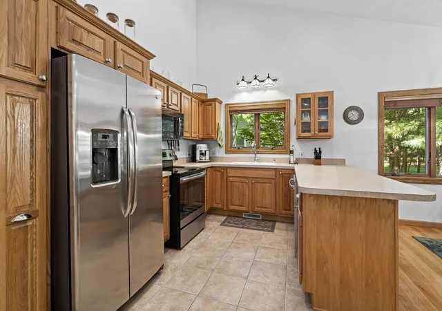 Photo 3 of Single family home for sale at 3347 Village Cir Dr, Traverse City, MI 49686 | MLS# 78080069754 | Listing updated on 2026-09-23