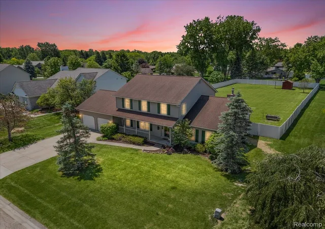 Photo 1 of Sale Pending at 1420 Bush Crk Dr, Grand Blanc, MI 48439 | MLS# 20261045086 | Listing updated on 2026-07-22