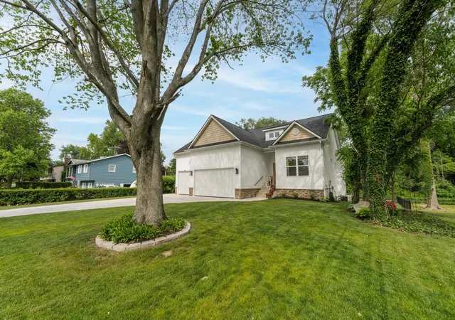2nd image of 1464 Canal St, Portage, MI 49002 | MLS# 66026029589
