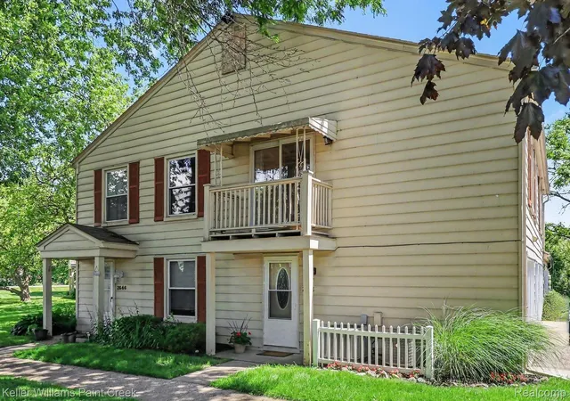 Photo 1 of Condo for sale at 2648 Wildwood Ct, Lake Orion, MI 48360 | MLS# 20261045095 | Listing updated on 2026-08-31