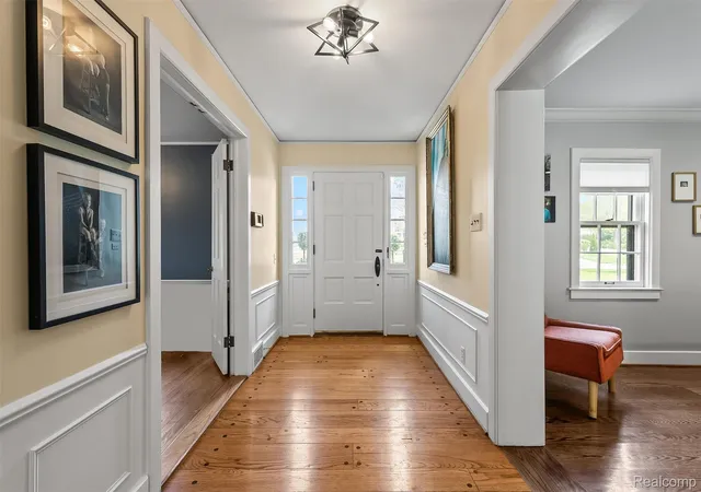 Photo 2 of Single family home for sale at 3937 Englewood Ct, West Bloomfield, MI 48323 | MLS# 20261045107 | Listing updated on 2026-06-17