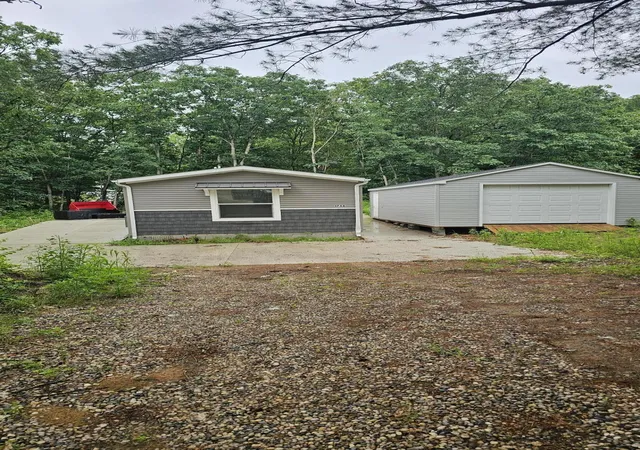 Photo 1 of Single family home for sale at 1756 Aspen Dr, Allegan, MI 49010 | MLS# 65026029609 | Listing updated on 2026-08-02