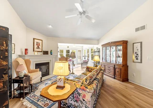 Listing Photo 4 - Condo for sale in building located at 9847 Fort Myers Pkwy, Portage, MI 49002 - Unit #48