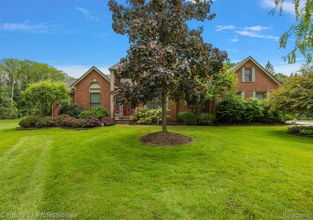 41st image of 8117 Remington Ct, Clarkston, MI 48348 | MLS# 20261045152