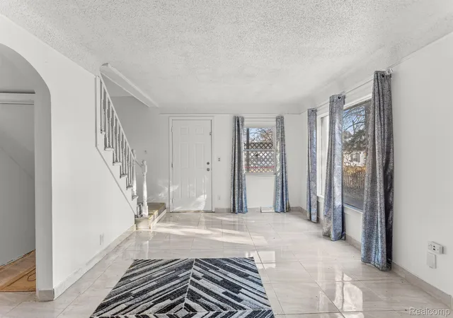 Photo 3 of Single family home for sale at 4500 Katherine St, Dearborn Heights, MI 48125 | MLS# 20261045161 | Listing updated on 2026-09-11
