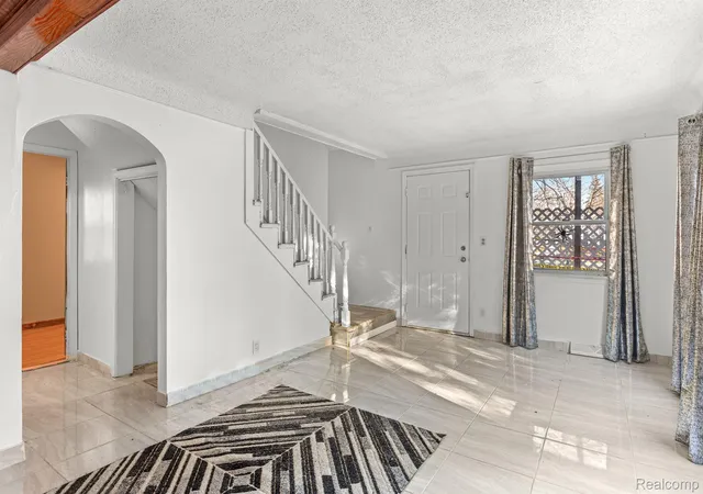 Photo 3 of Single family home for sale at 4500 Katherine St, Dearborn Heights, MI 48125 | MLS# 20261045161 | Listing updated on 2026-09-11