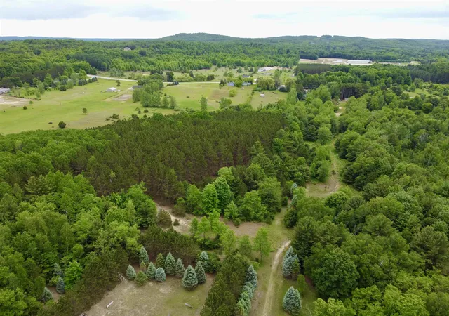 Homes for sale in Cleveland Township Leelanau, MI | 6A S Lime Lake Rd, Cleveland Township Leelanau, MI 49621 | MLS# 78080069765