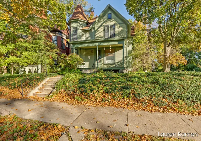 1st image of 623 Cherry St Se, Grand Rapids, MI 49503 | MLS# 65026029645