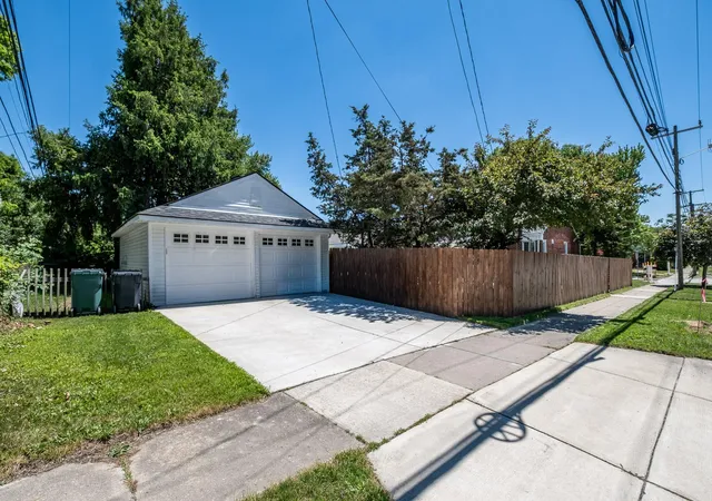 Photo 38 of Single family home for sale at 332 Normandy Rd, Royal Oak, MI 48073 | MLS# 81026029656 | Listing updated on 2026-08-26