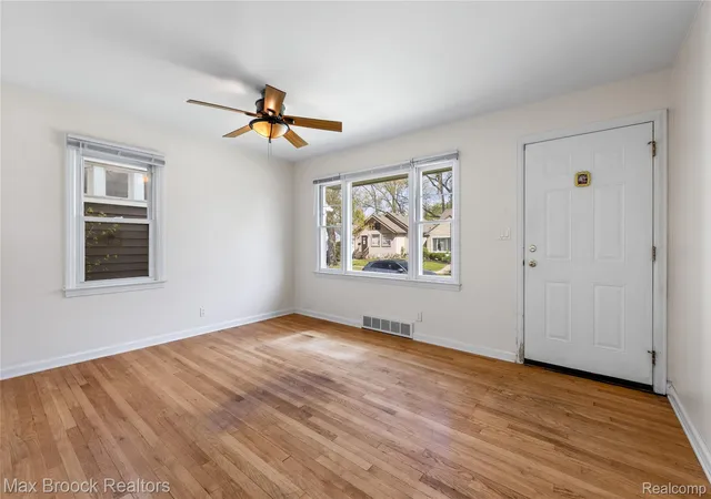 Homes for sale in Ferndale City Oakland, MI | 450 E Maplehurst St, Ferndale City Oakland, MI 48220 | MLS# 20261045211