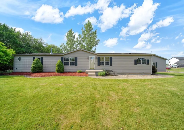 2nd image of 13465 Horning Rd, Brooklyn, MI 49230 | MLS# 81026029668