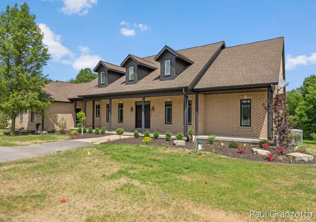 3rd image of 5578 Black Berry Bluff Ct Ave Se, Grand Rapids, MI 49512 | MLS# 65026029677
