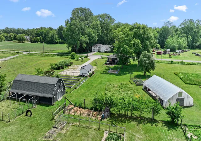 58th image of 9962 Holden Rd, Baroda, MI 49101 | MLS# 69026029681