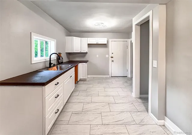 Photo 3 of Single family home for sale at 1114 Christopher St, Flint, MI 48503 | MLS# 20261045263 | Listing updated on 2026-08-23