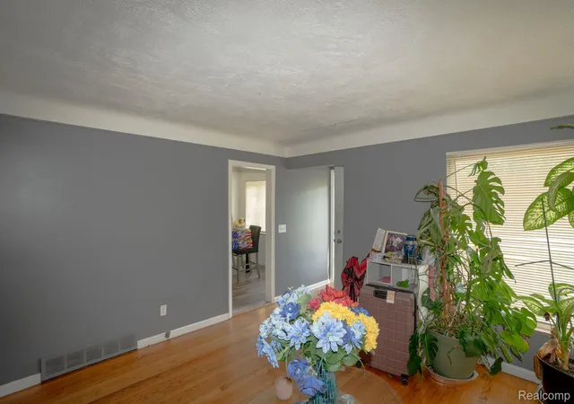 Photo 3 of Single family home for sale at 16821 E 8 Mile Rd, Eastpointe, MI 48021 | MLS# 20261045312 | Listing updated on 2026-06-17