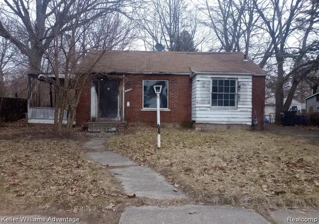 Photo 1 of Single family home for sale at 4576 Guilford St, Detroit, MI 48224 | MLS# 20261045332 | Listing updated on 2026-10-27