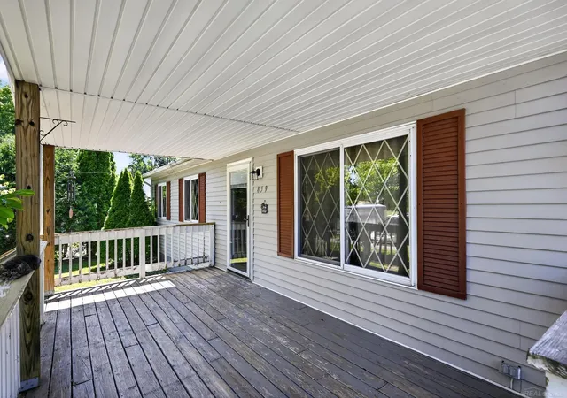 3rd image of 859 Edison Rd, Saginaw, MI 48604 | MLS# 58050211616